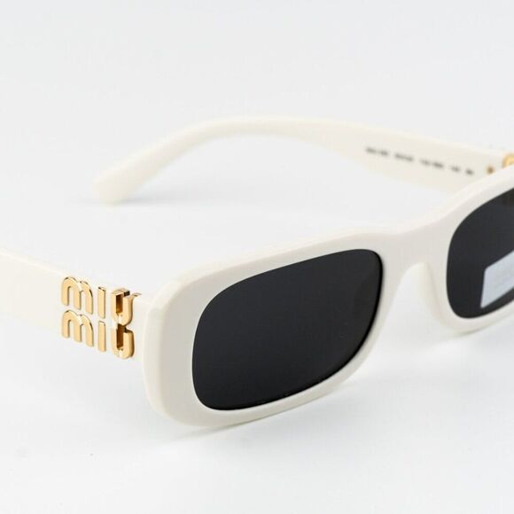NEW Miu Miu MU08ZS 1425S0 GLIMPSE Ivory Grey Rectangle Women Sunglasses main image 4
